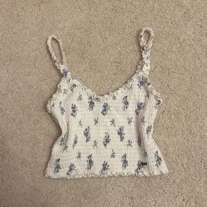 hollister blue rose floral cinched cropped cami top